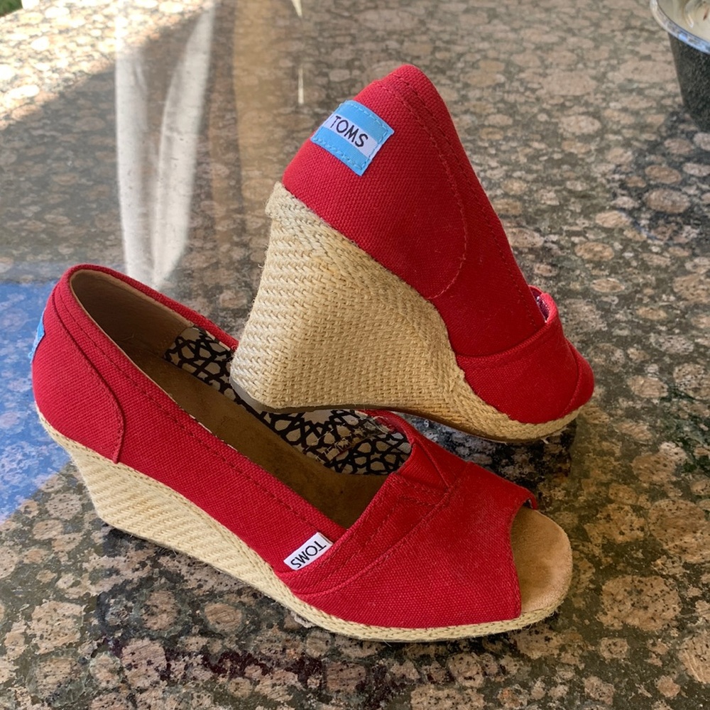 TOMS Peep Toe Wedges